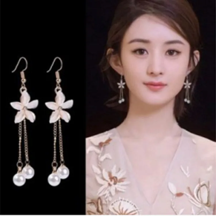 Flower Earrings 2019 Punk Fashion New Earrings Lady Wild Chain Pearl Crystal Flower Earrings Gift Wholesale Ladies Earrings