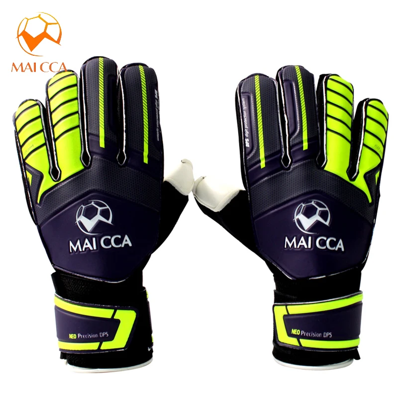 Hot Sports Gloves for Children/ Adult Soccer Football Training Goalkeeper Gloves Team Game Protect Finger Goalie Gloves Boys