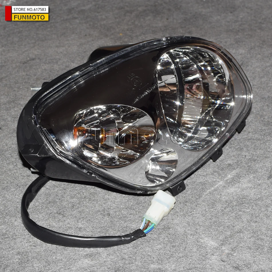 

right headlight suit CF500 ATV parts number is 9010-160210/ 9010-160210-A000