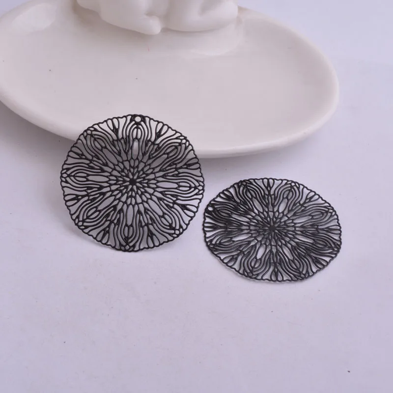 30 Stück AB3487 40mm Runde Verbindungsstücke Filigrane Hohle Anhänger Ohrring-Zubehörteile Anhänger Verbindungsstücke – Detail 2