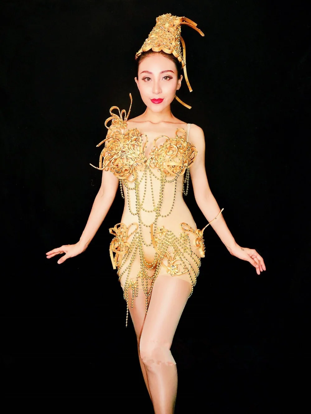 

Sparkly Gold Beading Bodysuit Prom Star Party Model Catwalk Stage Costume Bar Women Singer DJ DS Performance Outfit Slim Catsuit