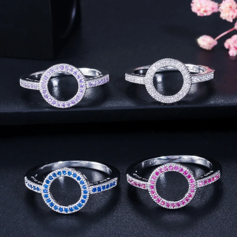 Pera Elegant Women Silver Color Jewelry Big Hollow Out Round Cut Cubic Zirconia Finger Rings for Ladies Engagement Party R095