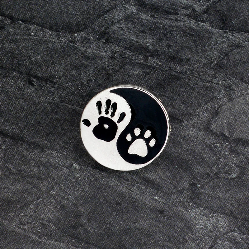 SiuLok RmX and pet paw pins and brooches Taiji the Eight Diagrams Yin Yang brooch Badge Buttons lapel pins Pet Memorial Jewelry