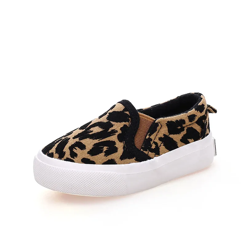 Spring Kids Shoes Boys Girls Casual Shoes Fashion Leopard Print Comfortable Canvas Shoes Children Sneakers Slip On Loafers