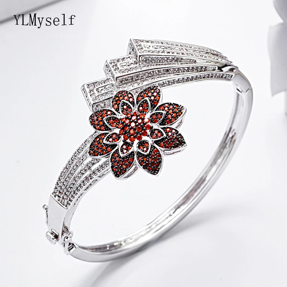 

YLMyself Large Bangle With Orange Blue Siam CZ Big Crystal Flower Trendy Jewelry Accessories Bracelet For Women