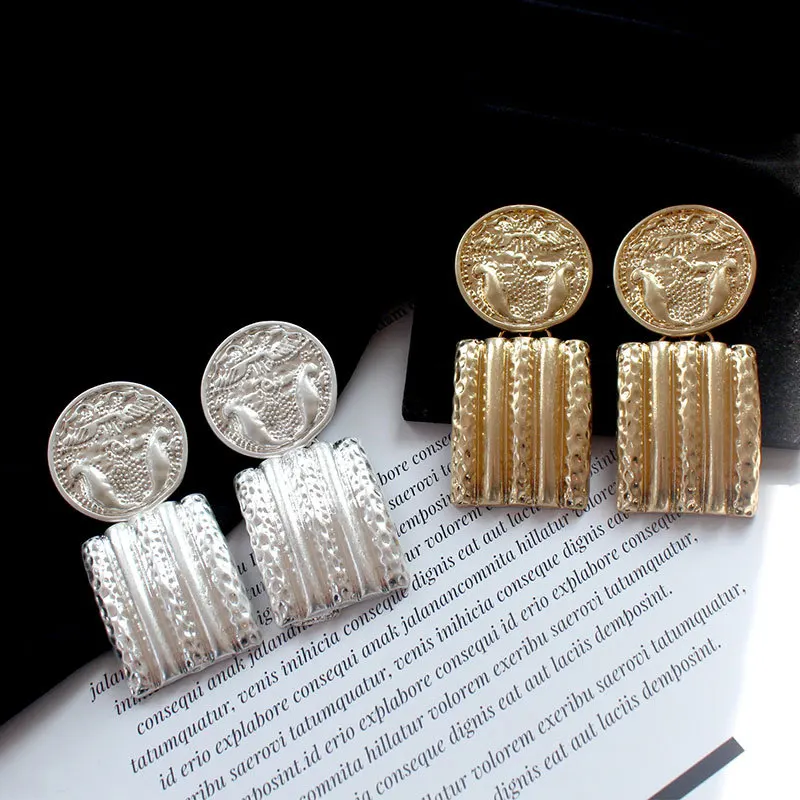 Carvejewl Vintage big Coin rectangle pendant drop Earrings Women Party jewelry Round Disc Medal Gold Silver Color dangle earring
