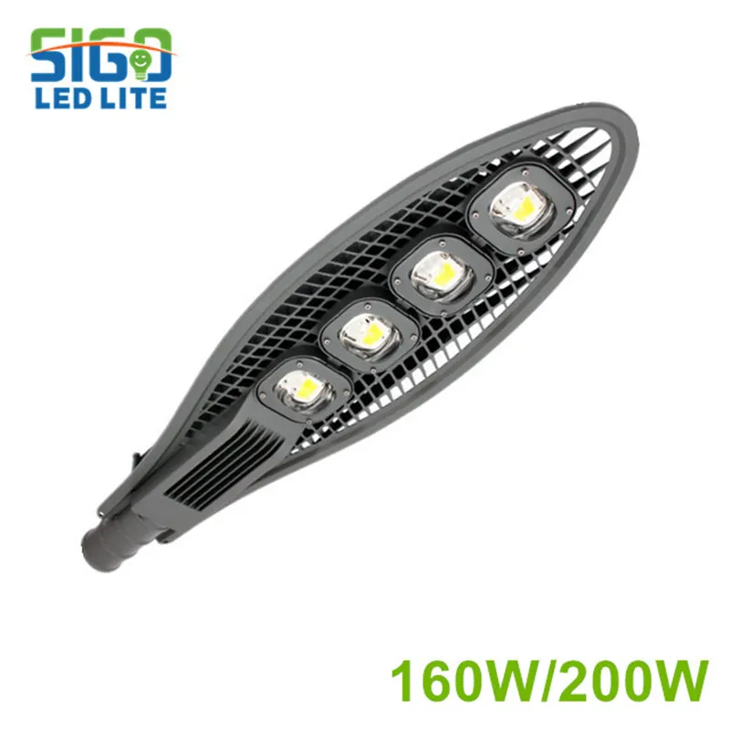 

GGRL LED street light 160W/200W outdoor lighting square football field park garden lamp high quality