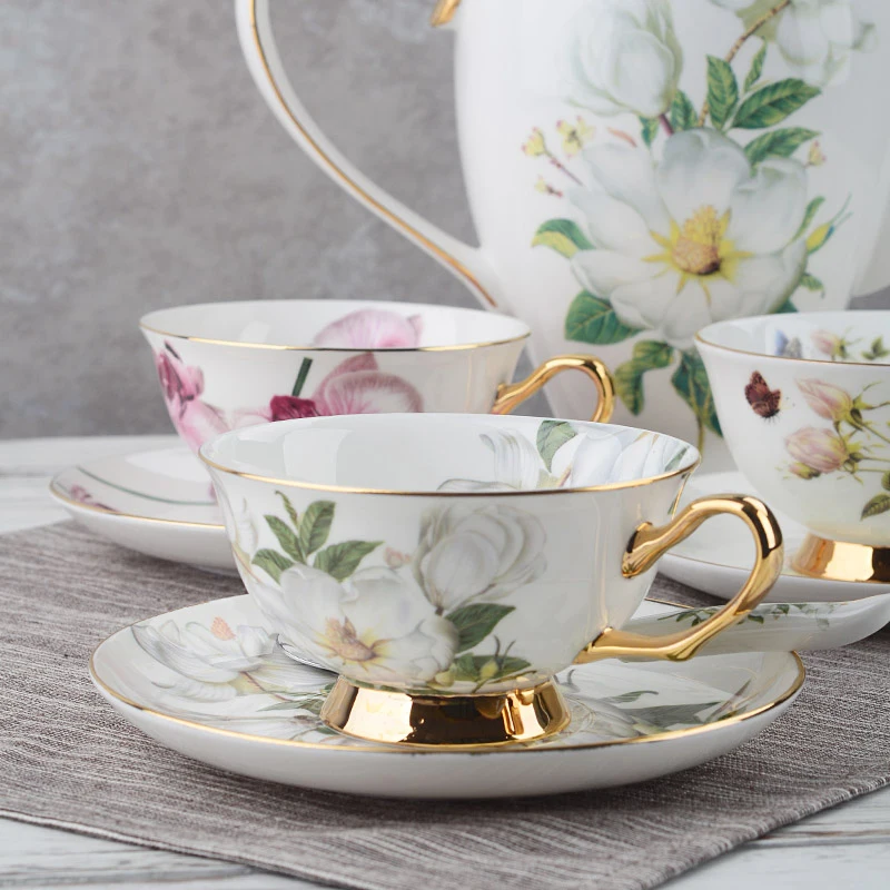 Europe Pastoral Style Camellia Bone China Tea Cup Saucer Spoon Set 200ml British Ceramic Coffee Cup Teacup Tea Party Cup