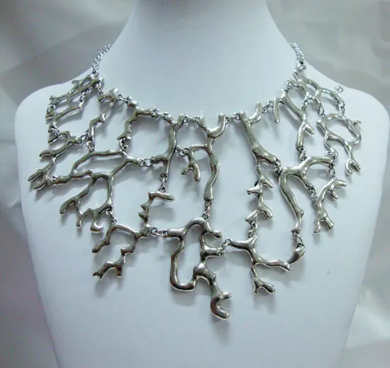 Vintage Classic luxury hollow humanoid Silver Art Deco Style Bib Necklace