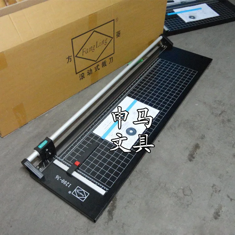 Putar Manual Pemotong Kertas Penghias 1250MM /48 Inch