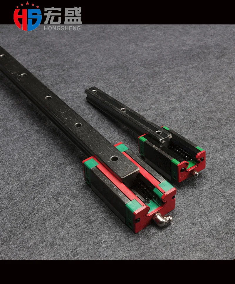 2 unidades de guía lineal Taiwan HIWIN HGR25 500mm de longitud con 4 piezas de carro HGH25CA