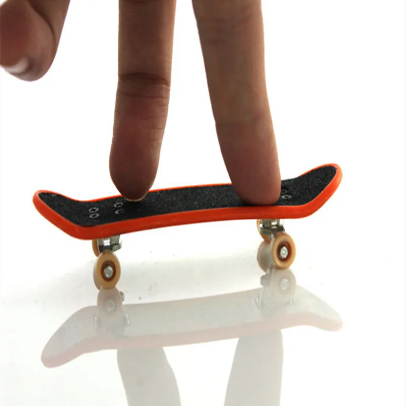 Alloy Stand  Mini Finger Skate Boarding Toys  60 colour decoration With Retail Box FingerBoard Children Gift