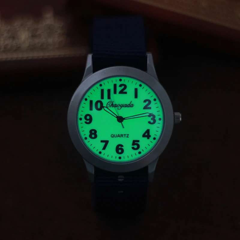 2024 CYD Hoge kwaliteit jongens meisjes buitensport quartz horloges studenten leren prikklok mode lichtgevende canvas horloges