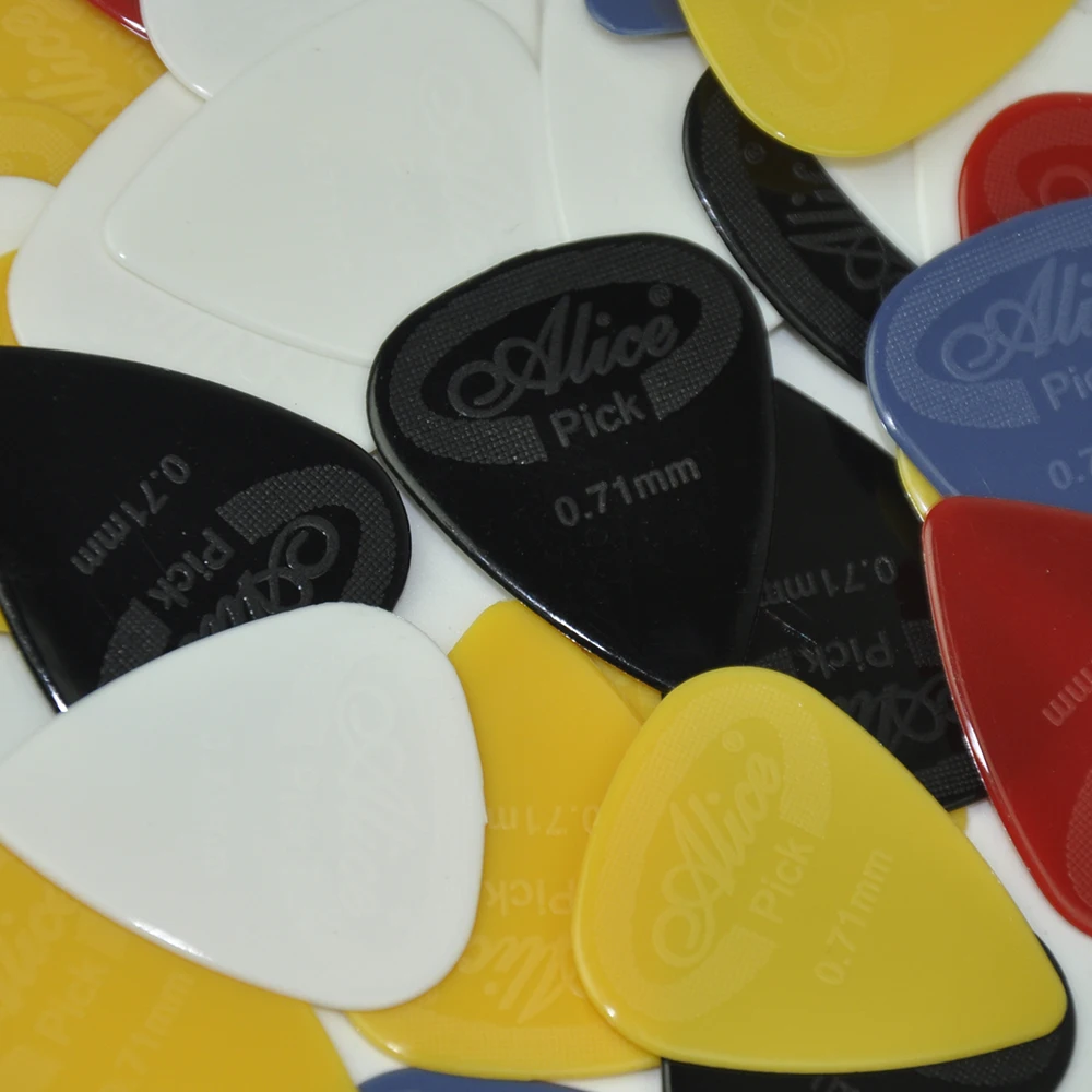 Lots of 100pcs Alice 0.71mm Medium Anti-slip Nylon Guitar Picks Plectrums Mixed Colors AP-G