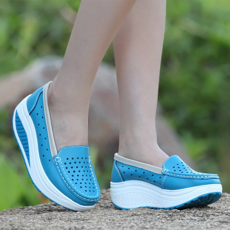 MudiPanda Summer 2017 Women\'s Shoes Genuine Leather Breathable Shoes Swing Female Shoes Platform Nurse Work Shoes