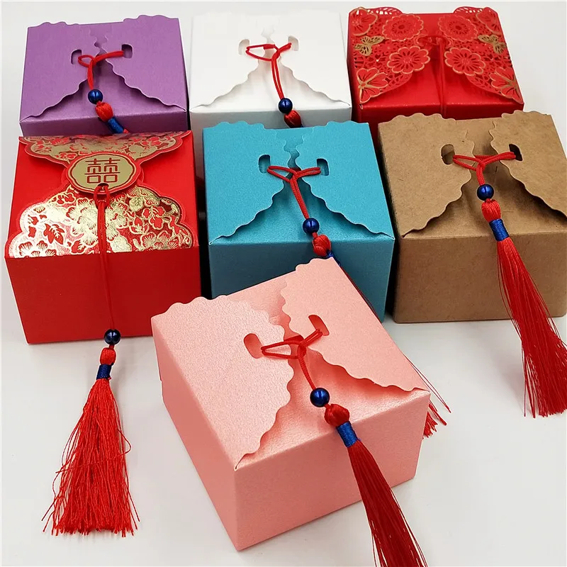 2019 New 12Pcs 9x9x6cm  Paper DIY Candy Box Gift Boxes Wedding Favors Cute Personality Chocolate Box cookie box free shipping