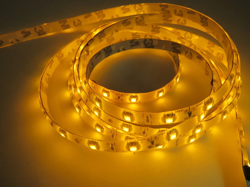 

5M 60LEDs/m Yellow 3528 SMD Flexible LED Strip Light Waterproof IP65 Tape 12V LED Lights White PCB