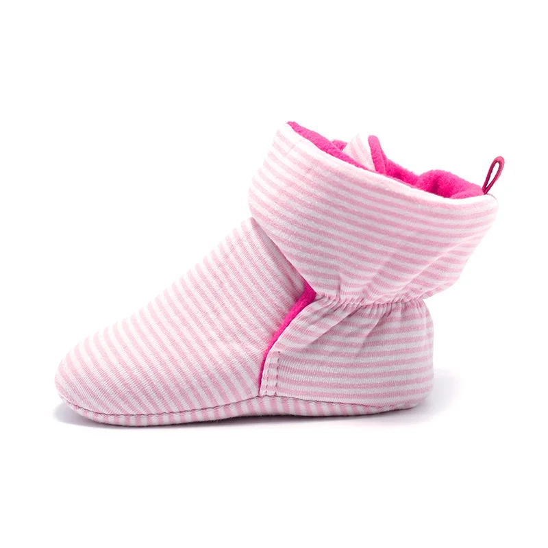 Noworodek noworodek buciki Unisex Cozie syntetyczny polar Bootie zimowe ciepłe niemowlę kołyska dla małego dziecka buty klasyczne podłogi chłopcy