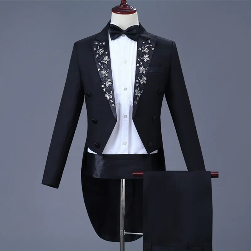 

Men's Swallowtail Suit Magician Black Embroidery Tailcoat Tuxedo Pants Host Singer Chorus Performance 2 Pieces Set Wedding Suits