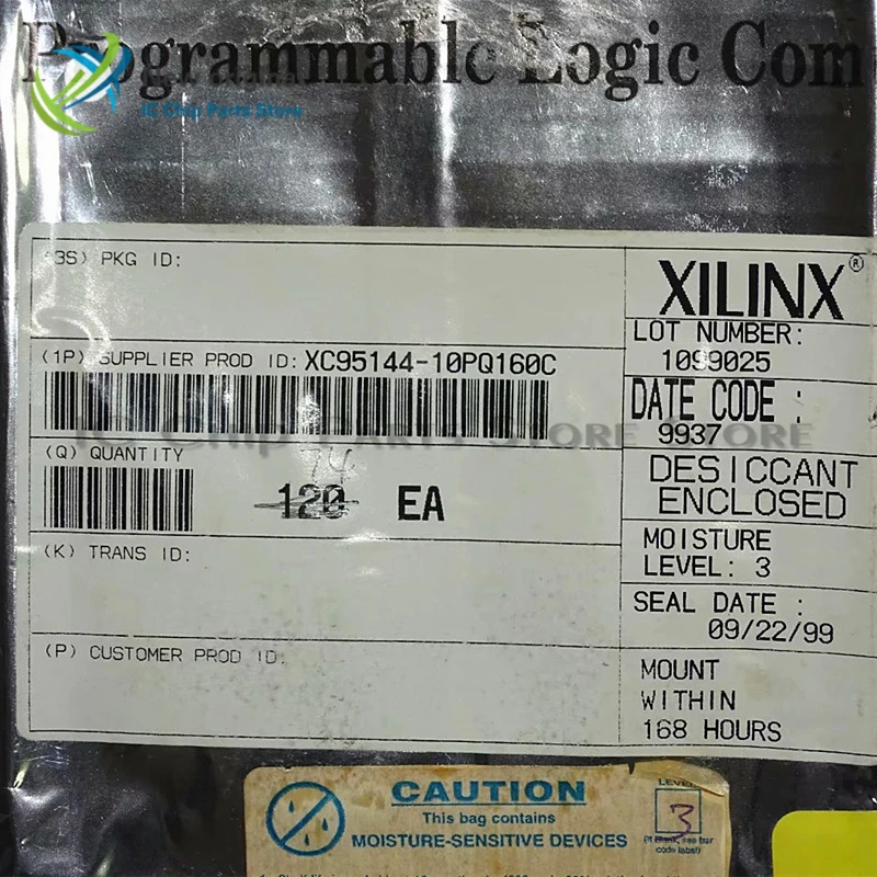 2/PCS XC95144-10PQ160C QFP 100% new original integrated IC chip