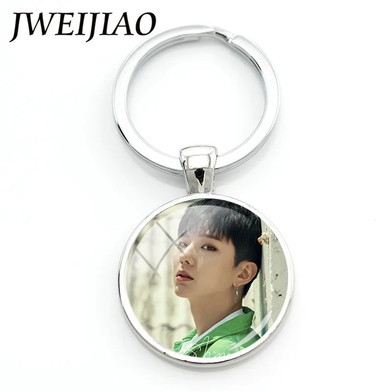 JWEIJIAO K-POP Monsta X Album Photo Keychain SHINE FOREVER Album Key Rings Photo Card Photocard Fans Custom Keyrings Chain MN14