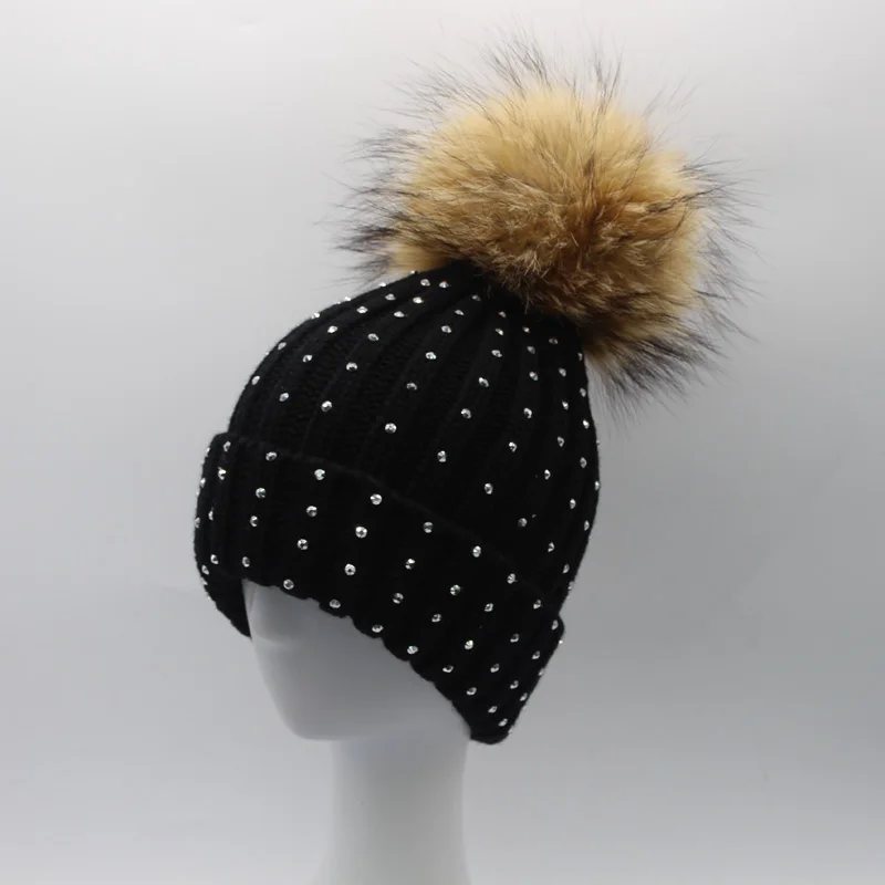 FURANDOWN 2018 New Fashion Winter Hat Women diamond Beanie Cap Real Raccoon Fur Pompom Hats