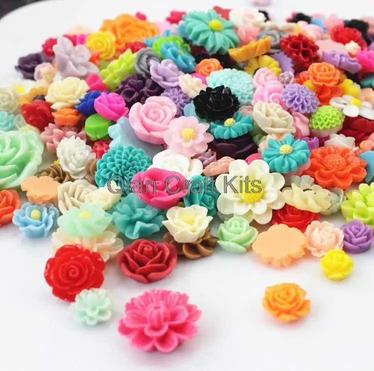 200pcs resin flower cabochon mix wholesale lot of mixed sizes and styles to make earrings, rings, and hairpins 10mm-30mm