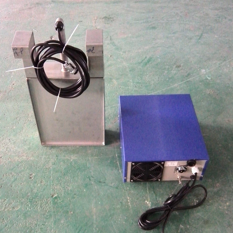 ดูดซับ Ultrasonic ระบบ 3000W สำหรับอุตสาหกรรมทำความสะอาดอัลตราโซนิกการประยุกต์ใช้