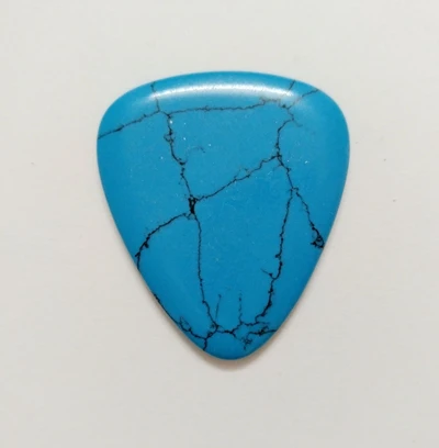 Medium Gauge - Traditional Style Guitar Pick\