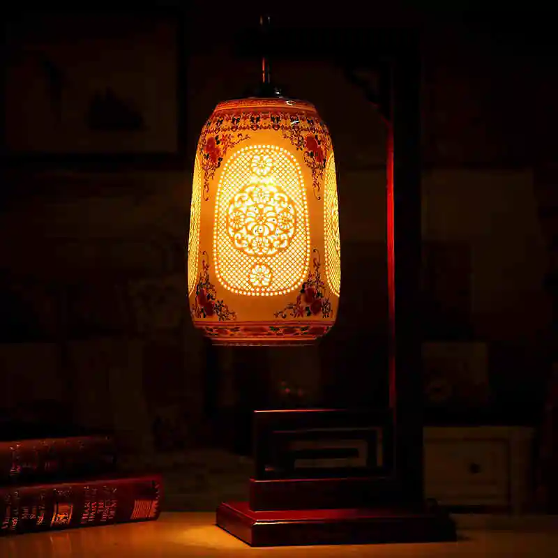 Art Chinese porcelain ceramic table lamp bedroom living room wedding table lamp Jingdezhen hotel table lamps