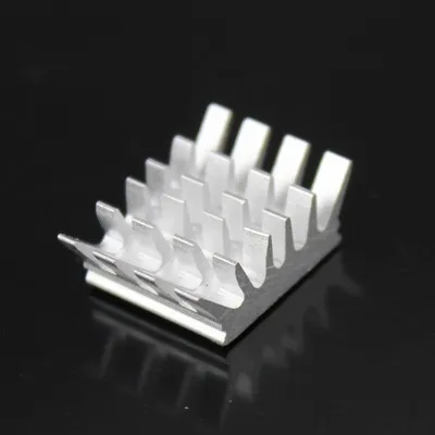 200 шт./лот теплоотвод алюминиевый теплоотвод для светодиодных транзисторов, ПК Вентилятор