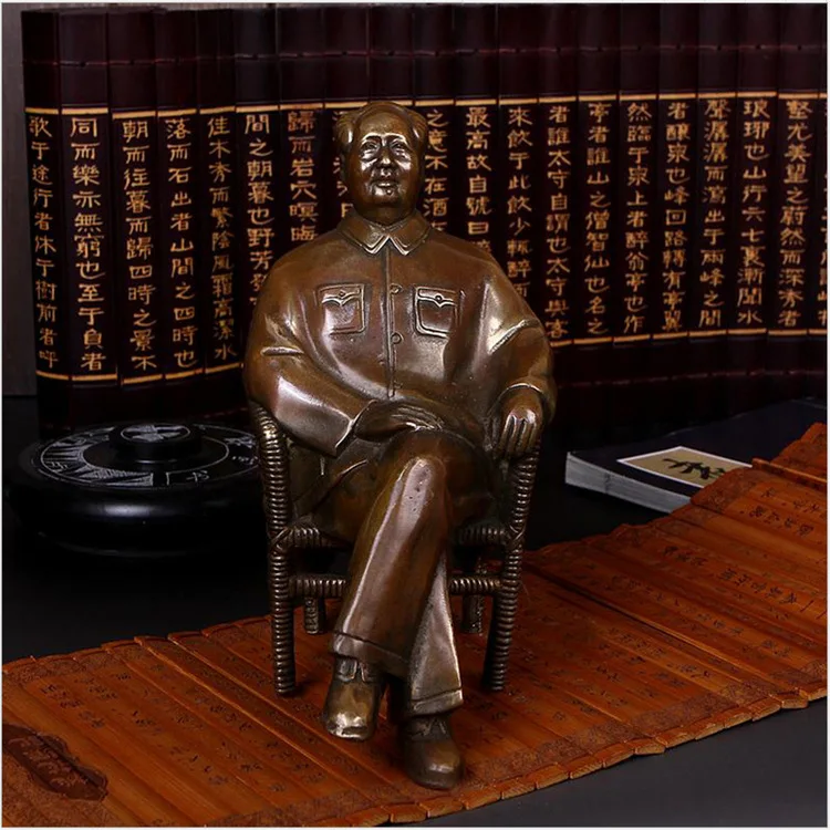 

Mao Zedong Bronze Crafts Imitation Chairman Mao Sitting on The Rattan Chair Bronze Statue Sculpture Metal Ornaments