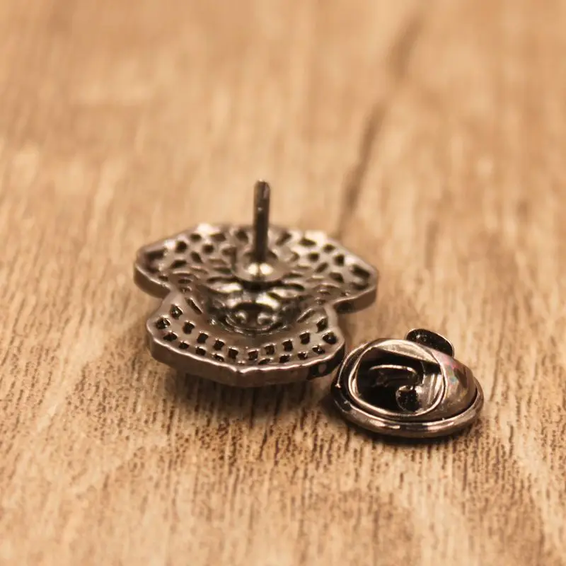 Mdogm Lagotto Romagnolo Dog Animal Brooches And Pins  Suit Metal Small Father Collar Badges Gift For Male Men B154