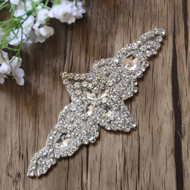 

Free Shipping Wholesale 20pcs/lot 6'' Rhinestone Applique for Wedding Gown Bridal Sash Evening Wear Rhinestone Patch LSAP0911