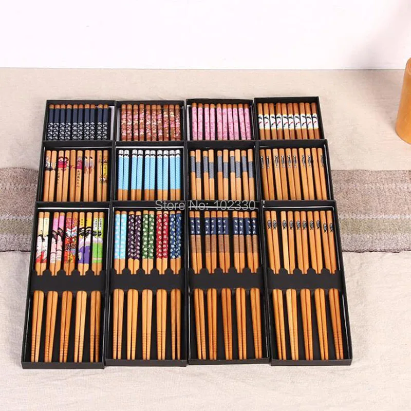 50 Sets Japanese Style Household Breeze Bamboo Chopsticks Exquisite Gift Box Portable Tableware Suit Party Favor