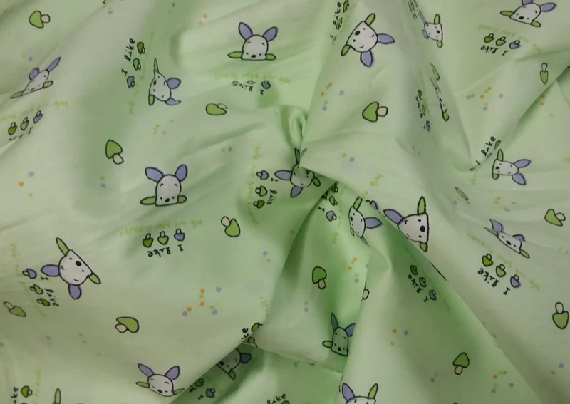 YY DIY 	Quilting Bedding 100% cotton fabric METER Baby Fabric Patchwork fresh Green HOME Textile kids cute LOVELY doggie CLOTH