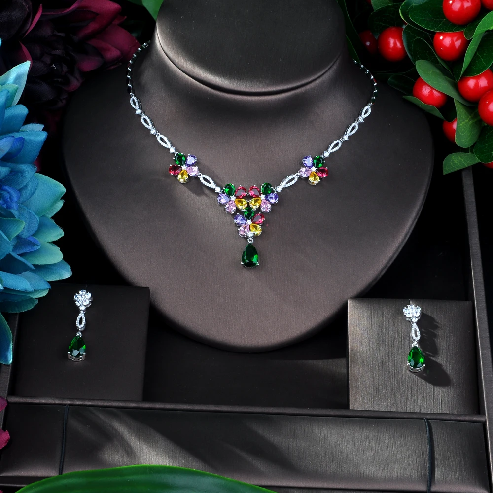 HIBRIDE Exclusive AAA Colorful CZ Charm Female Pendant Necklace Earrings 2PCS Set Flower Shape Zirconia Jewelry Sets Women N-16