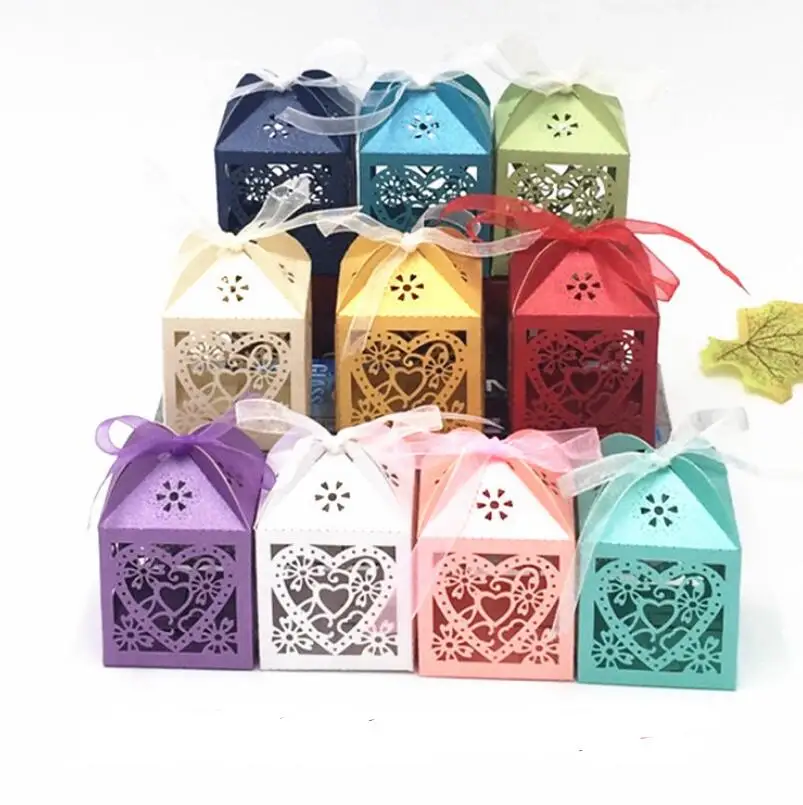 Wedding Party Candy Boxes Love Heart Hollow Carriage Baby Shower Favors Box Holders With Ribbon LX6706