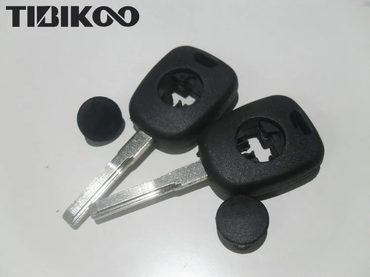 

Replacement Key Case For Benz Transponder Key Shell 2 Track HU64 Blade Key Cover