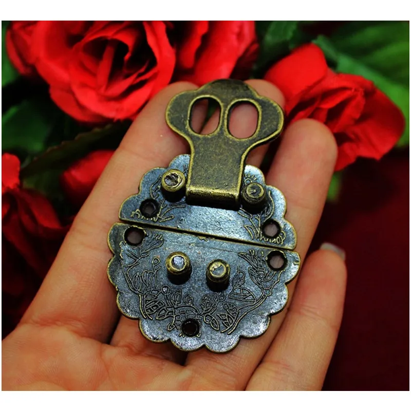 Wholesale Zinc Alloy Antique Chinese Furniture Flower and Birds Handle Lock Hasp Wooden Box Locking Buckle Lock,4cm Dia.,100Sets