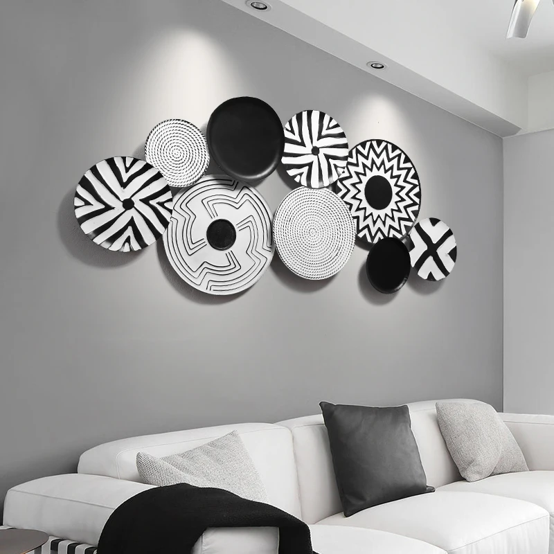 

American Wrought Iron Wall Hanging Black And White Round Shape Crafts Art Home Livingroom Wall Decor Sofa Background Accessories