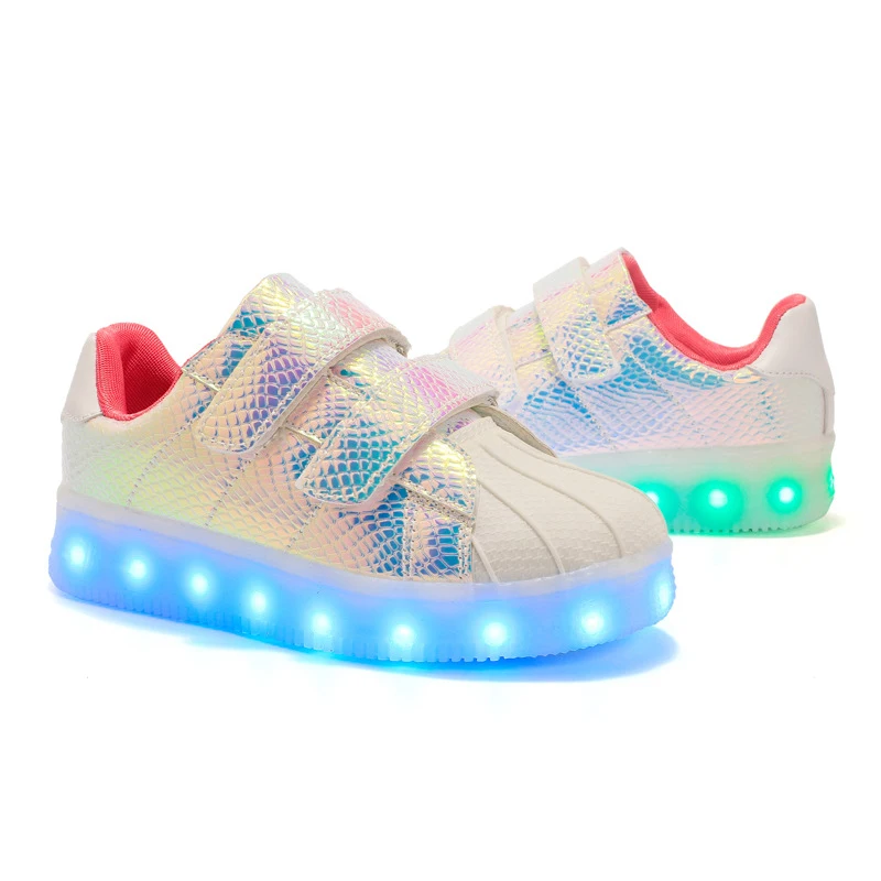 7ipupas 2017 autumn kids shoes led lighted sneakers boys and girls leisure sports shoes unisex Luminous shoes light up 11 colors