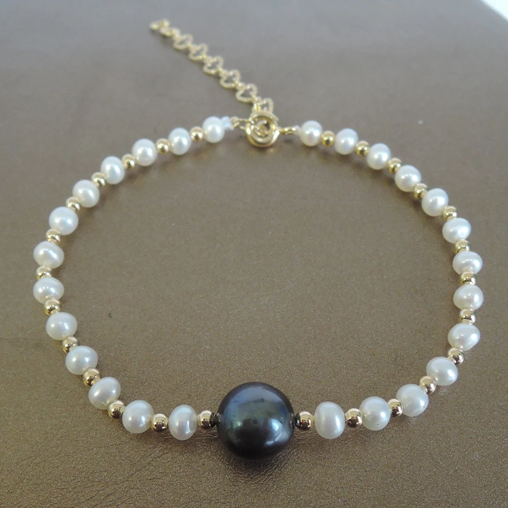 high quality BRACELET made of 100% NATURE FRESHWATER PEARL -AAA PEARL ROUND SHAPE ,MINI MIXED WITH BIG