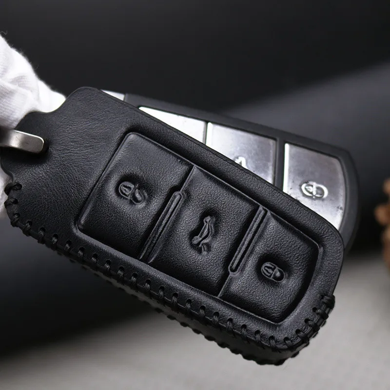 Genuine Leather Car Key Cover Case For Volkswagen Golf 4 5 6 7 MK7 Passat CC Passat B6 B7 B8 Passat 3C CC Magotan R36 B5 B7L