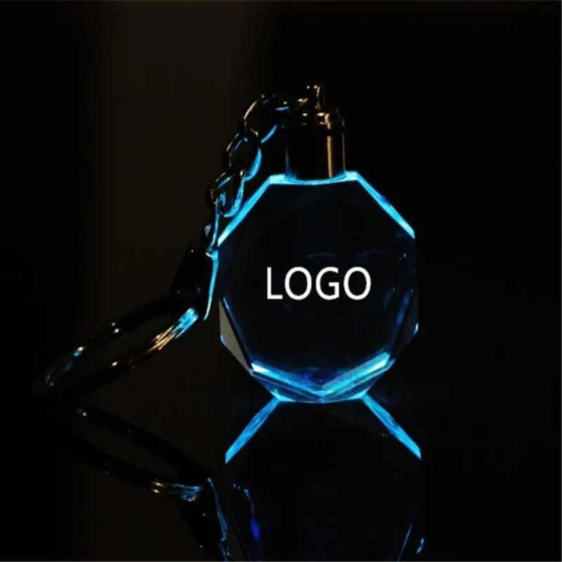 100PCS Customized Fashion Laser Engraving LOGO Crystal Keychains Octagonal Shaped LED Key Chain for Wedding Xmas Birthday Gifts