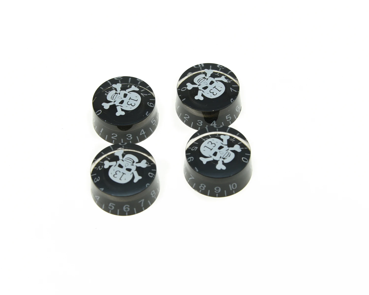 

KAISH Set of 4 LP Black/White SKULL Guitar Knobs Speed Control Knobs