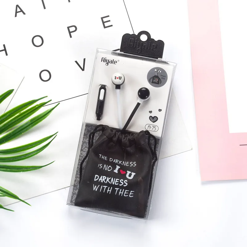 CHICLITS милые наушники с героями мультфильмов для девочек, наушники с сердечком 3,5 мм и сумкой для хранения, микрофон для Xiaomi, детские рождественские подарки