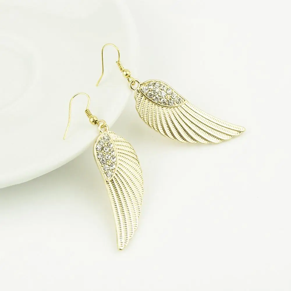 Elegant Retro Angel Wings Earrings Fashion Unique Rhinestone Feather Drop Dangle Earrings Gothic Jewelry for Women Gift