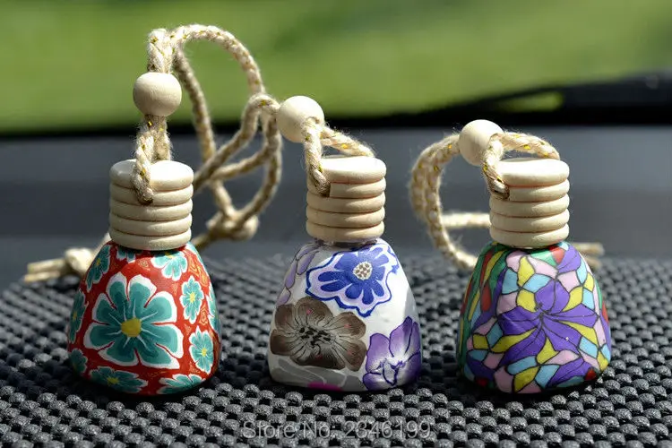 

10ML 30pcs/lot Wood Cap Print Perfume Bottle, Glass and Polymer Clay Empty Small Perfume Container, Car Pendant Decoration