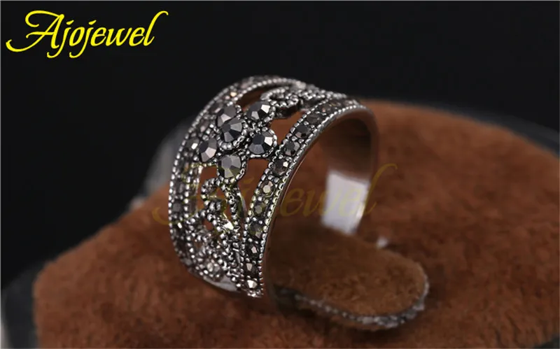 Ajojewel Flower Design Black Marcasite Band Ring Woman Vintage Jewelry